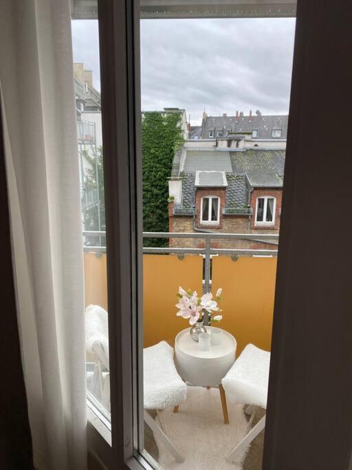 Altbau-Oase Der Eleganz: Stadtnaher Komfort Pur Wiesbaden Kültér fotó