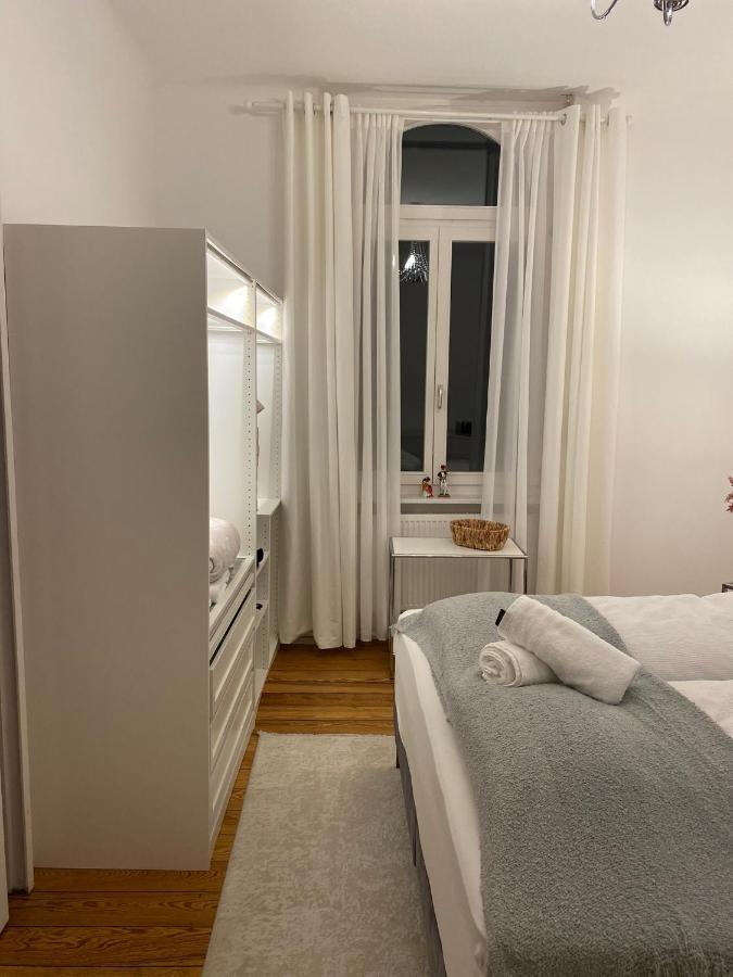 Altbau-Oase Der Eleganz: Stadtnaher Komfort Pur Wiesbaden Kültér fotó